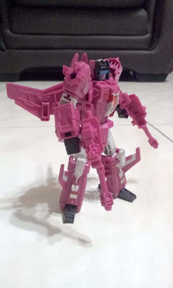 Titans Return Misfire In Hand Photos Of Wave 5 Deluxe  07 (7 of 26)